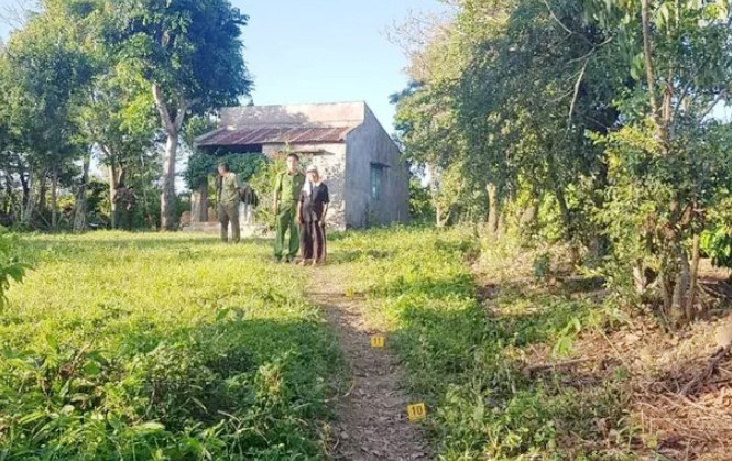 Đâm người tình tử vong vì không rửa chân khi đi ngủ Con đường vào nhà bà Màu, nơi ông T. tử vong