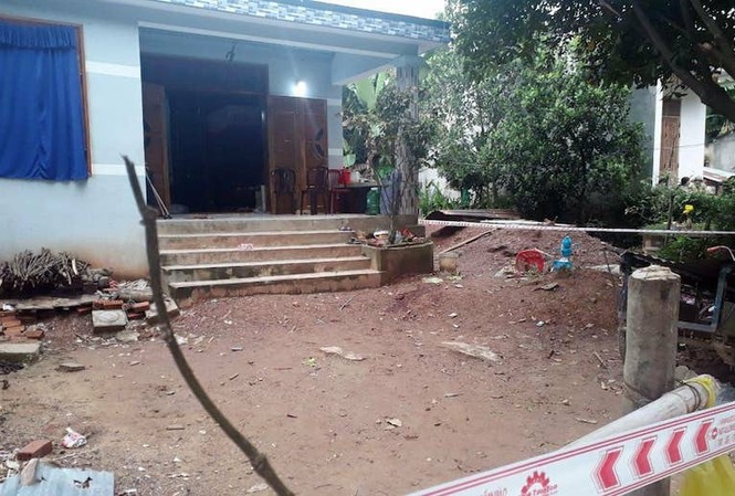 Bị đâm chết khi mang súng vào nhà người khác 'nói chuyện' Công an khám nghiệm hiện trường