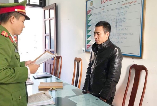 Dụ bé gái đi chơi rồi đưa ra đồng giở trò đồi bại Đối tượng An tại cơ quan cảnh sát điều tra. Ảnh: Công an cung cấp