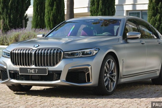BMW chỉ sử dụng động cơ V12 trên một phiên bản của 7 Series BMW chỉ sử dụng động cơ V12 trên một phiên bản của 7 Series