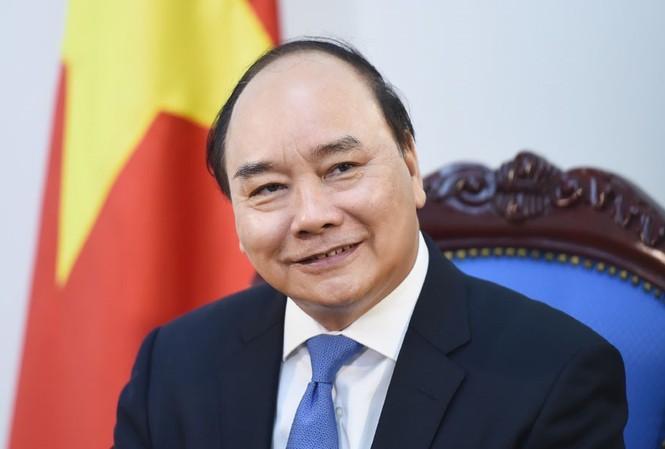 Thủ tướng lên đường thăm chính thức Romania Thủ tướng Chính phủ Nguyễn Xuân Phúc. - Ảnh: VGP