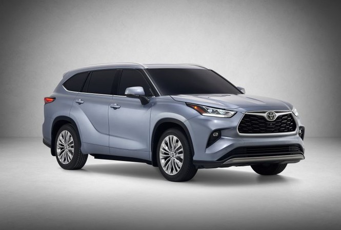 Toyota Highlander thế hệ mới ra mắt với nhiều cải tiến đặc biệt Toyota Highlander thế hệ mới ra mắt với nhiều cải tiến đặc biệt
