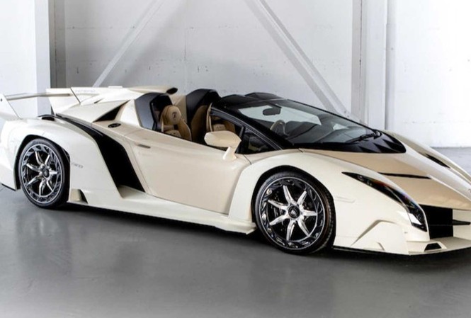 Lamborghini Veneno Roadster được đấu giá 8,3 triệu USD Lamborghini Veneno Roadster được đấu giá 8,3 triệu USD