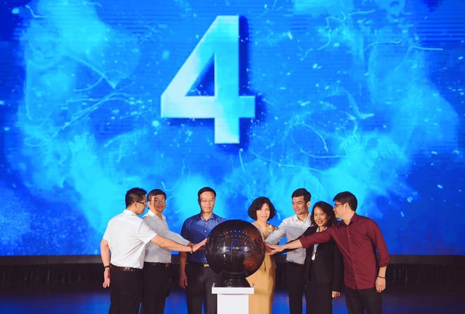 Sân chơi mới cho sinh viên: Tài năng thương mại điện tử xuyên biên giới VN 2019 Sân chơi mới cho sinh viên: Tài năng thương mại điện tử xuyên biên giới VN 2019