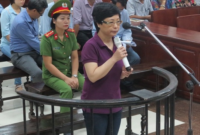 Nguyên đại biểu Quốc hội bị đề nghị án chung thân Nguyên đại biểu Quốc hội bị đề nghị án chung thân