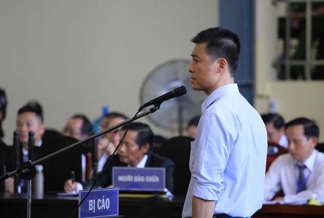 Phan Sào Nam: 'Biến cố này là may mắn trong cuộc đời' Phan Sào Nam xin hứa sẽ cải tạo tốt.
