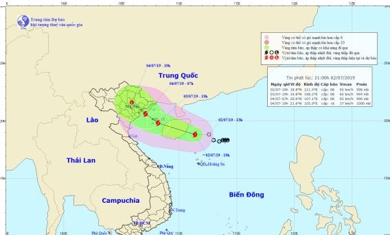 Áp thấp nhiệt đới mạnh lên thành bão số 2, đổ bộ Đông Bắc Bộ ngày 4/7 Vị trí và dự báo đường đi của cơn bão số 2