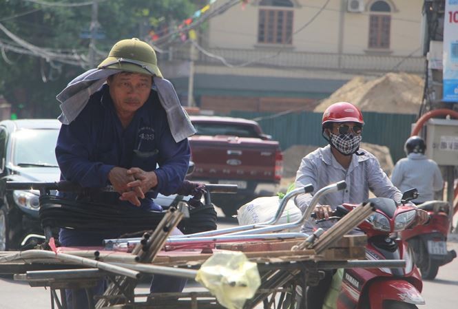 Nắng nóng trở lại và có xu hướng gia tăng từ hôm nay Nắng nóng trở lại và có xu hướng gia tăng từ hôm nay