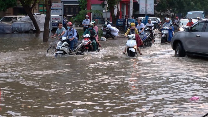 Triều cường kỷ lục tái xuất, TP.HCM sẽ bị ngập sâu? triều cường kỷ lục cuối tháng 9 gây ngập úng nghiêm trọng tại TP.HCM và Cần Thơ