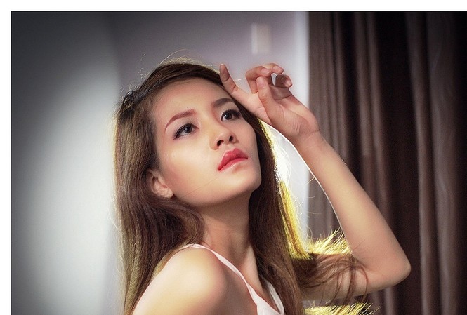 Mẫu nữ khoả thân tố hoạ sĩ hiếp dâm trải lòng về nghề 'nhạy cảm' Mẫu nữ khoả thân tố hoạ sĩ hiếp dâm trải lòng về nghề 'nhạy cảm'