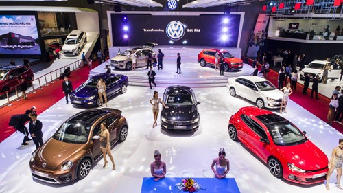 Volkswagen tung loạt xe sang giá rẻ, hút khách tại VMS 2018 Gian hàng Volkswagen có tổng cộng 7 mẫu xe từ SUV cao cấp đến sedan hạng sang cho doanh nhân cũng như Coupe đầy cá tính
