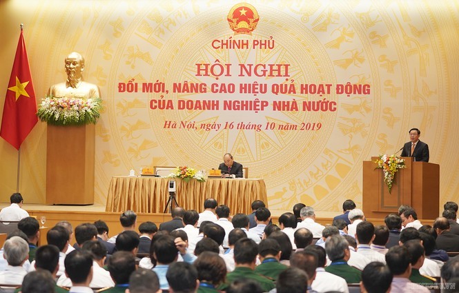 Hàng loạt 'ông lớn' cổ phần hóa nhưng chưa chịu lên sàn Hội nghị đổi mới, nâng cao hiệu quả hoạt động của DNNN ngày 16/10. Ảnh: Văn Kiên