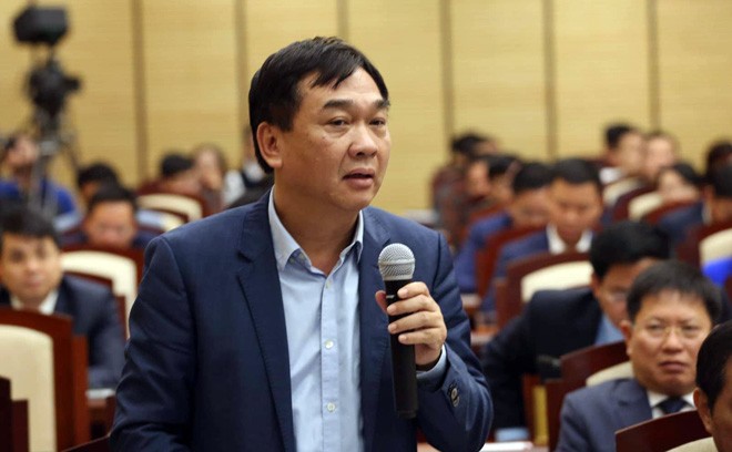 Giám đốc Sở Xây dựng Hà Nội: 'Trách nhiệm ai cứ thế mà bổ' Giám đốc Sở Xây dựng Lê Văn Dục