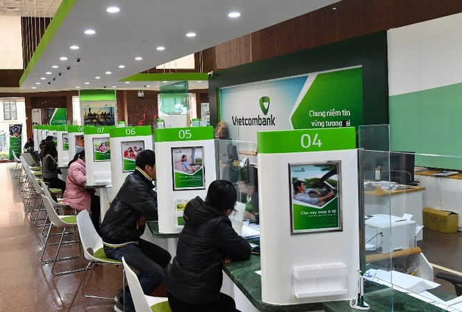 Bộ Công thương yêu cầu ngân hàng báo cáo việc tăng phí ATM Vietcombank là 1 trong 4 ngân hàng bị yêu cầu báo cáo việc tăng phí ATM