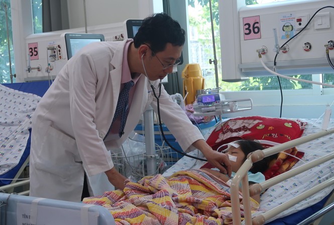 Bệnh nhi tử vong vì sốt xuất huyết: Bệnh nguy hiểm hơn nhiều với trẻ béo phì ảnh minh họa