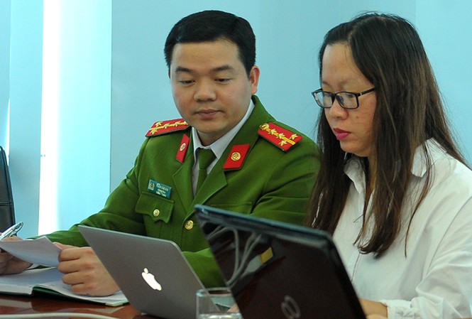 Cảnh sát hình sự nói về phá án trên phim Đại uý Phạm Văn Dân chia sẻ những lần đối mặt với nguy hiểm. Ảnh: Xuân Tùng