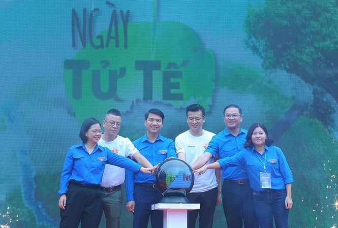 Chung tay hành động tử tế vì môi trường không rác thải Nghi thức khởi động Ngày tử tế với môi trường