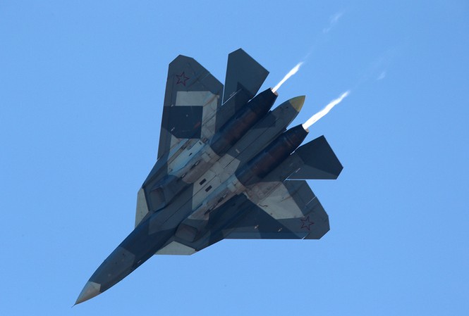 Nga sắp trang bị tên lửa chống hạm tiên tiến cho tiêm kích Su-57 Tiêm kích Su-57