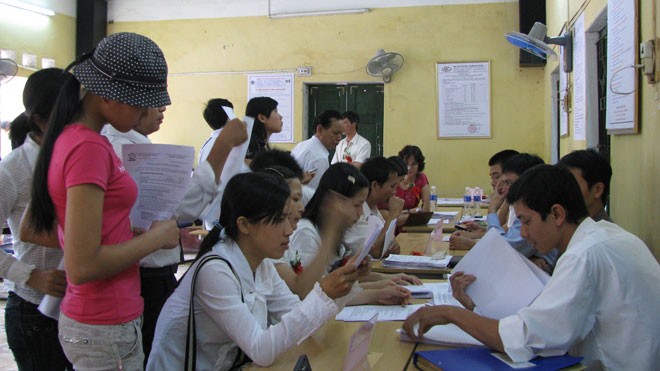 Bí thư tỉnh ủy vào cuộc đổi mới công tác Đoàn HSSV tham gia sàn giao dịch tại Thanh Hóa