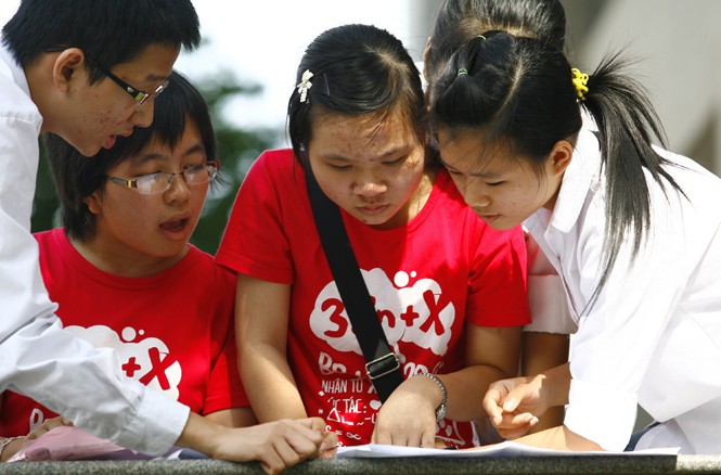 Nghịch lý toán học ở Việt Nam: Học chỉ để đếm tiền “Tái cấu trúc” nguồn nhân lực toán nhưng tình hình không chuyển biến khi thực tế môn toán trong các nhà trường thiếu hấp dẫn. Ảnh: Hồng Vĩnh