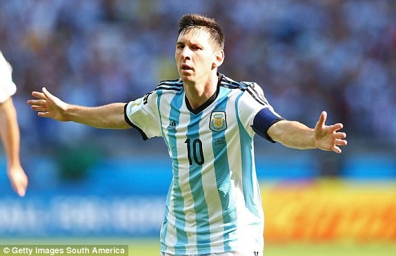 Argentina-Iran (1-0): Khoảnh khắc thiên tài Argentina-Iran (1-0): Khoảnh khắc thiên tài