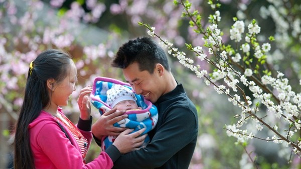 Công bố kết quả thi ảnh “Xuân yêu thương 2014” "Niềm hạnh phúc" - Một trong những ảnh dự thi của tác giả Nguyễn Vinh Hiển.