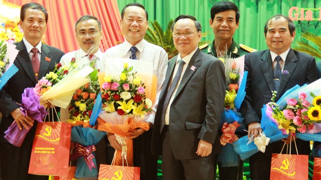 Ông Lê Diễn được bầu làm Bí thư Tỉnh ủy Đắk Nông Ông Lê Diễn (thứ 3 từ phải sang)