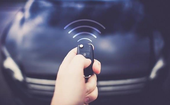 7 cách trộm xe có thể 'hack' chìa khóa thông minh Trộm xe có thể 'hack' xe sử dụng chìa khóa thông minh bằng nhiều công nghệ mới.