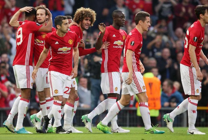 Sao M.U mất bộn tiền nếu thua chung kết Europa League Dàn sao Man Utd có nguy cơ mất 37 triệu bảng tiền lương nếu thua Ajax.