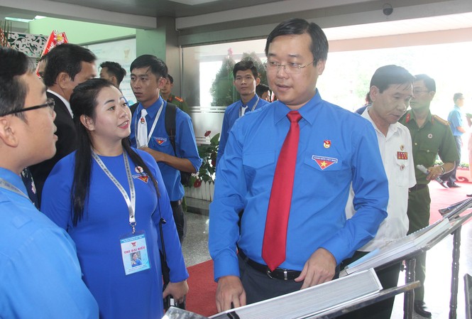 300 đại biểu dự Đại hội Đoàn TNCS Hồ Chí Minh tỉnh Đồng Nai Bí thư thứ nhất Trung ương Đoàn Lê Quốc Phong tại đại hội.