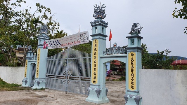 Cận cảnh trang trại 'trăm tỷ' của sư Toàn bị tố gạ tình nữ phóng viên Cận cảnh trang trại 'trăm tỷ' của sư Toàn bị tố gạ tình nữ phóng viên