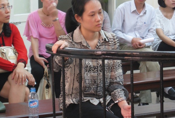 Kế toán mạo chữ ký tổng giám đốc chiếm đoạt tiền tỷ Cựu kế toán trưởng trong phiên xử ngày 16/7