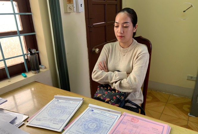 Nữ giám đốc xuất hàng chục hoá đơn khống để trốn thuế Bà Quỳnh tại cơ quan điều tra