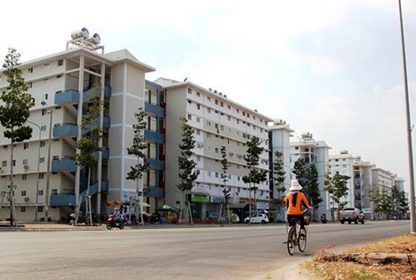 HoREA: TPHCM có thể làm được căn hộ giá 200 triệu đồng TP.HCM có thể làm được căn hộ nhà ở xã hội 30m2 có giá bán khoảng trên dưới 200 triệu đồng/căn.