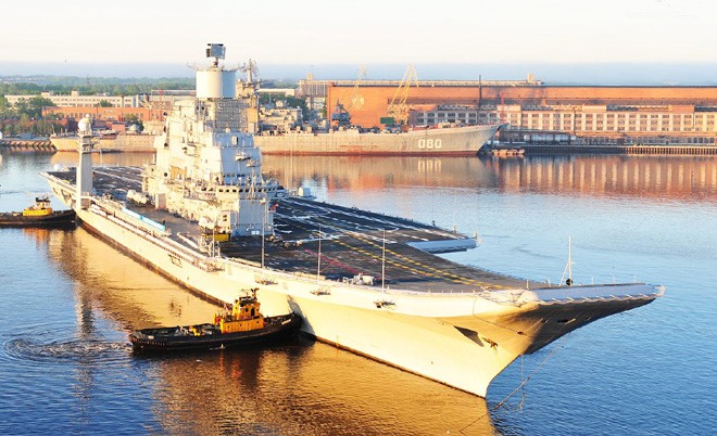 Tàu sân bay Vikramaditya về tới Ấn Độ Tàu sân bay Vikramaditya về tới Ấn Độ