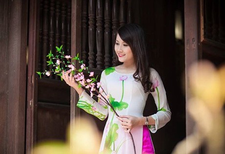 Nữ 'Đại sứ nhân ái' 9X xinh đẹp của Hội Nhà báo VN Nữ 'Đại sứ nhân ái' 9X xinh đẹp của Hội Nhà báo VN