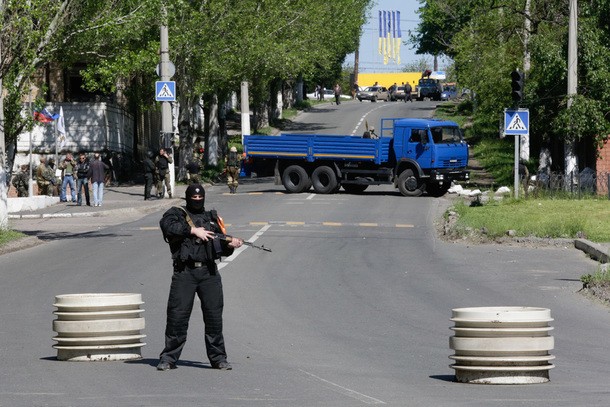 Lực lượng Tự vệ vùng Donbass ra ‘tối hậu thư’ với Kiev Lực lượng Tự vệ vùng Donbass ra ‘tối hậu thư’ với Kiev