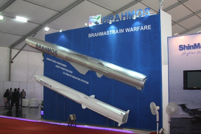 Nga-Ấn Độ chung tay phát triển tên lửa BrahMos mini Nga-Ấn Độ chung tay phát triển tên lửa BrahMos mini