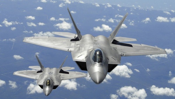 Lộ lý do Mỹ dùng chiến đấu cơ F-22 Raptor không kích IS Lộ lý do Mỹ dùng chiến đấu cơ F-22 Raptor không kích IS