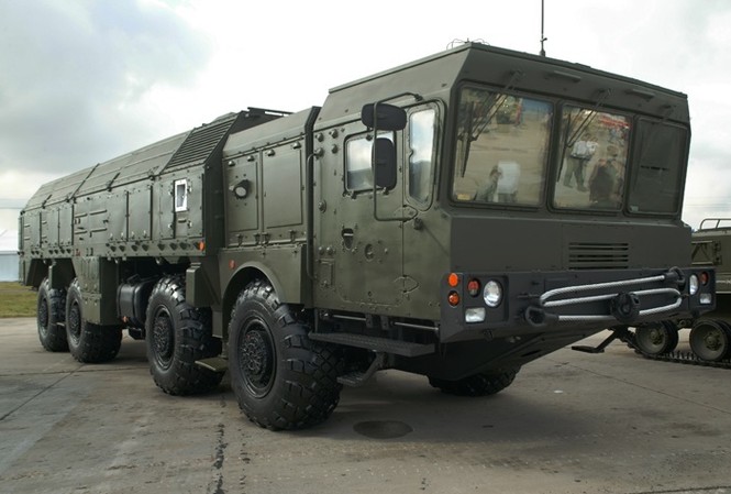 Giải mã cuộc tập trận bất thường của Nga ở Kaliningrad Hệ thống tên lửa đạn đạo chiến thuật Iskander-M vừa được huy động cho cuộc tập trận cực lớn của quân đội Nga