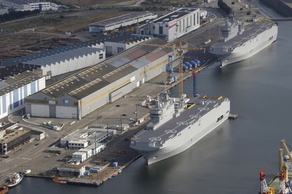 Ai Cập xúc tiến mua tàu đổ bộ Mistral? Ai Cập sẽ sở hữu cặp tàu Mistral của Pháp? Ảnh: Reuters