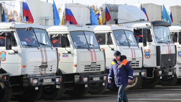 Đoàn xe nhân đạo thứ 40 của Nga sang Ukraine Chuyến hàng viện trợ nhân đạo thứ 40 của Nga dự kiến có mặt tại miền Đông Ukraine vào ngày 30/9. Ảnh: RIA Novosti