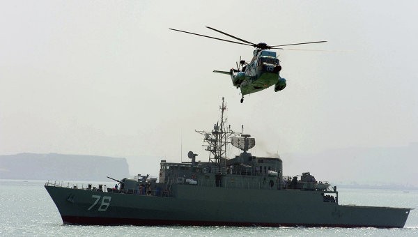 Iran phủ nhận phóng tên lửa gần tàu sân bay Mỹ Iran phủ nhận phóng tên lửa gần tàu sân bay Mỹ