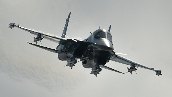 ‘Xe tăng bay’ Su-34 đắt như tôm tươi sau chiến dịch ở Syria Cường kích - ném bom Su-34. Ảnh: RIA Novosti