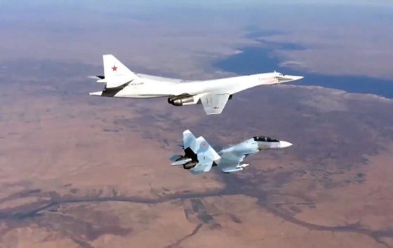 Nga bất ngờ gắn tên lửa hành trình trên oanh tạc cơ Tu-160, Tu-95 Ảnh: Bộ Quốc phòng Nga