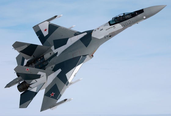Đến năm 2025, Nga cần ít nhất 700 máy bay chiến đấu Nguyên mẫu chiến đấu cơ Su-35. Ảnh: Sukhoi