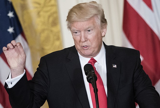 Ông Trump tuyên bố không giảm nhẹ các biện pháp trừng phạt Nga Ảnh: AFP