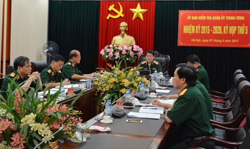 Xem xét đề nghị kỷ luật một số tổ chức Đảng và cá nhân Thượng tướng Lương Cường chủ trì kỳ họp