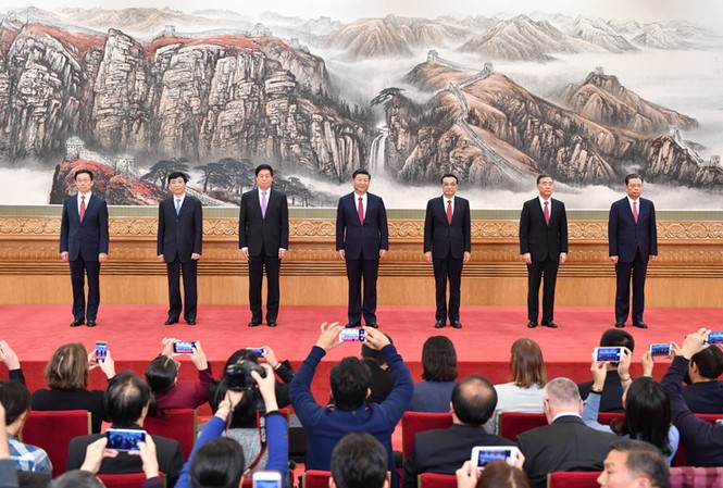 Trung Quốc ra mắt 7 lãnh đạo cao nhất Đảng Cộng sản Ảnh: Xinhua