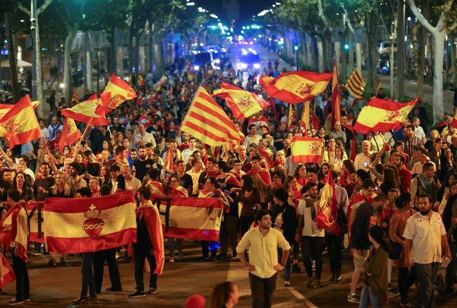 Phó Thủ tướng Tây Ban Nha trực tiếp phụ trách Catalonia Phó Thủ tướng Tây Ban Nha trực tiếp phụ trách Catalonia